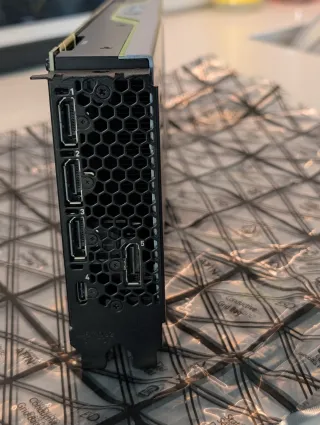 Tarjeta Gráfica NVIDIA Quadro RTX 5000 16GB