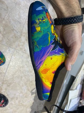 Zapatillas casa Goku Simpson poco uso