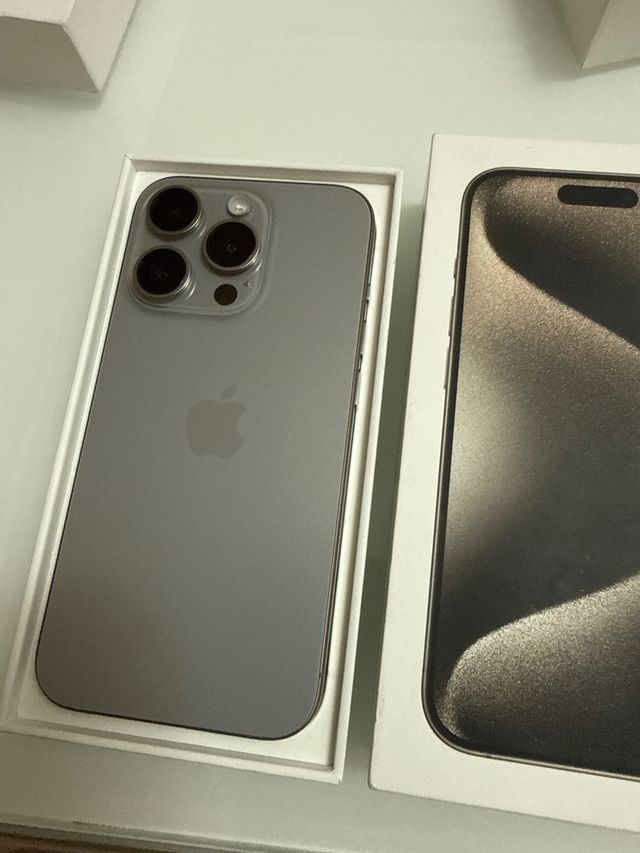 iPhone 15 Pro 512GB Titanio Natural