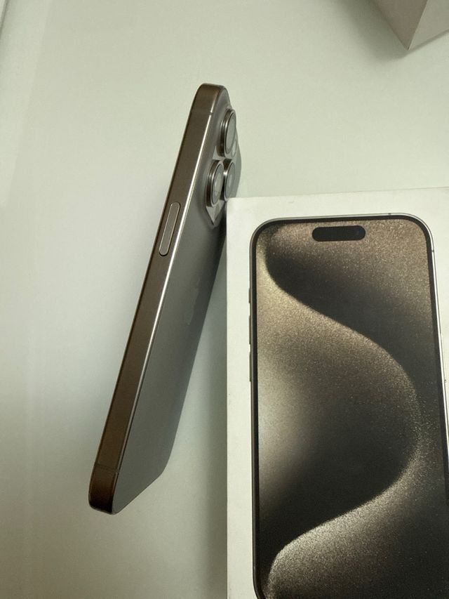 iPhone 15 Pro 512GB Titanio Natural