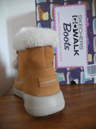 Skechers ON-THE-GO Joy forro interior invierno 39