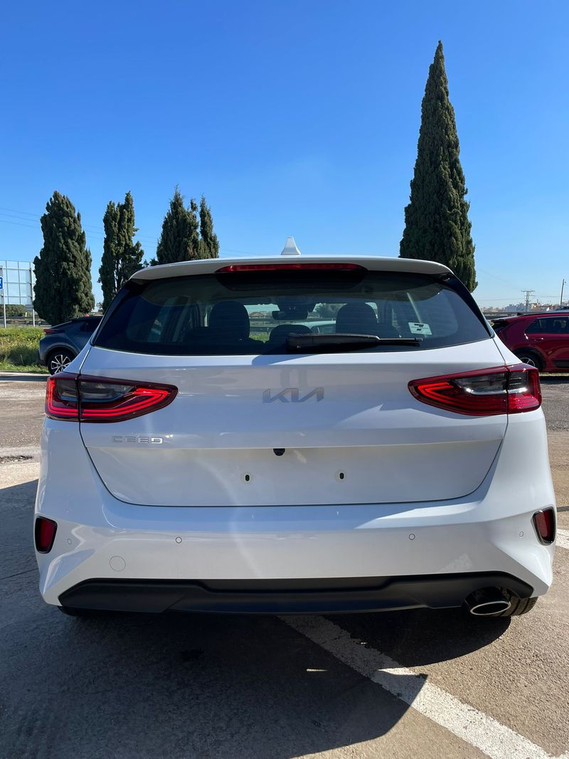 Kia cee'd 2025, foto 3