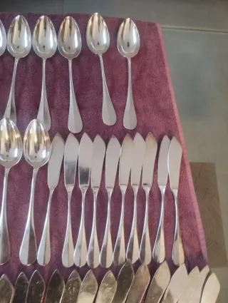 Christofle – Lote de cubiertos en metal plateado