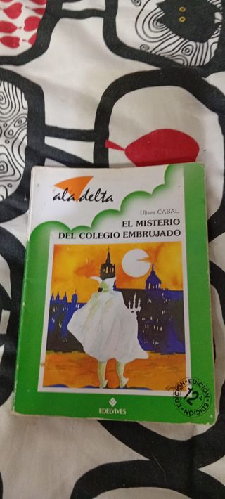 Libro infantil. Algo antiguo pero en buen estado.