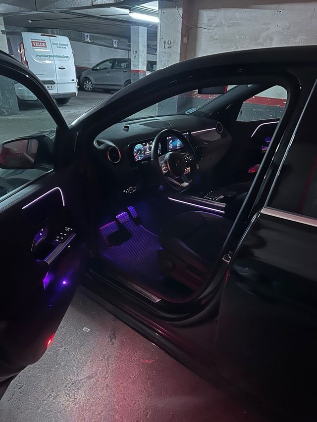 Montaje de luces del para coche