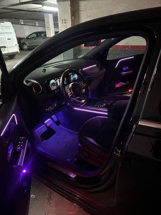 Montaje de luces del para coche