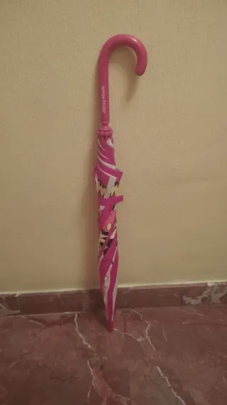 Lote de paraguas infantiles y adultos