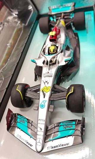 Mercedes W13 2022 Hamilton Edición Limitada