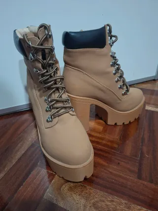 Botas altas plataforma tacón marrón talla 39-40