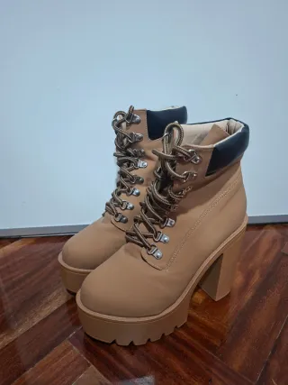 Botas altas plataforma tacón marrón talla 39-40