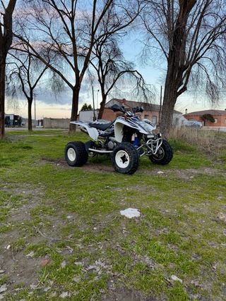 Quad Suzuki LTZ400