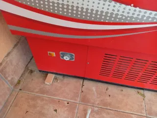 Nevera coca cola estupenda para cuartelillos