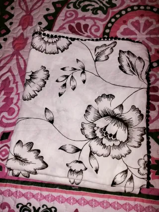 Funda Nórdica Floral Blanco y Negro