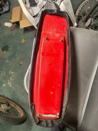 Asiento Vespino en perfecto estado