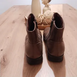 Botines Pitillo 38 Piel Marrones