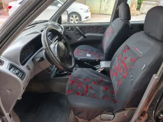 Nissan Terrano II 1999