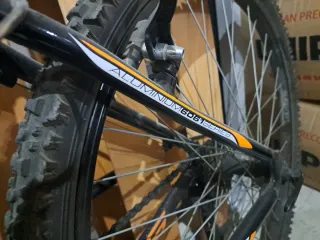 Bicicleta B-Pro Montaña Negra/Naranja