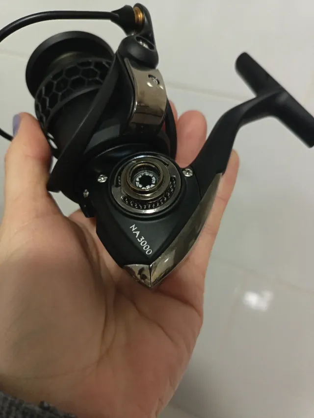 Carretella da pesca Tsurinoya NANO 3000