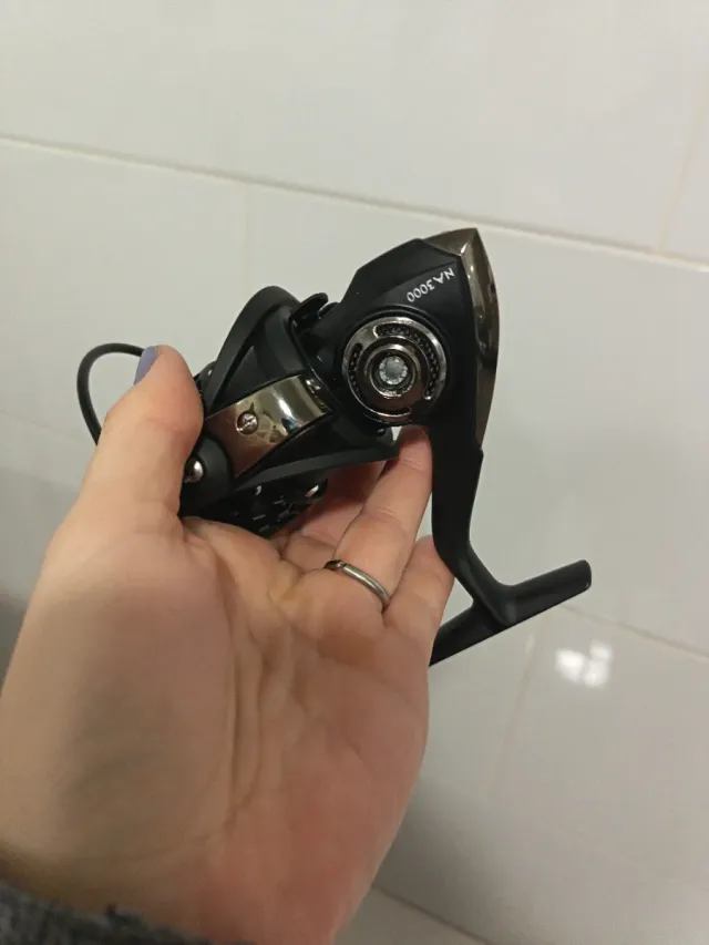 Carretella da pesca Tsurinoya NANO 3000