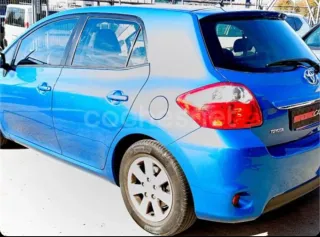 Toyota Auris 2012
