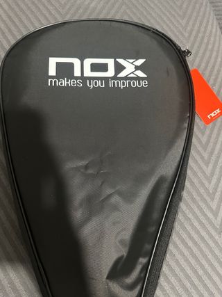 Pala NOX AT10 Genius 18K ALUM Agustin Tapia