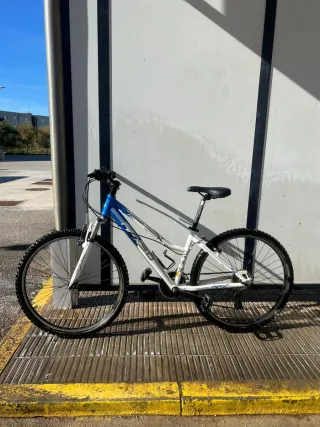 Bicicleta de muntanya APX 3.0