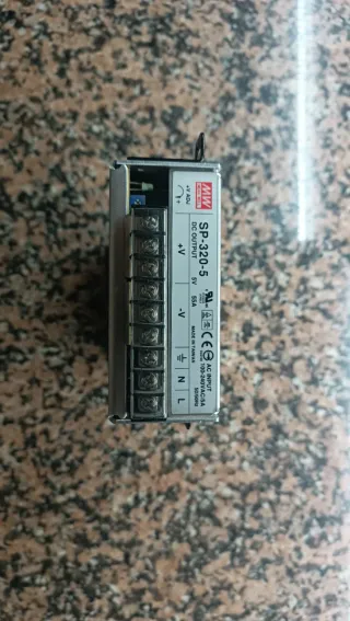 Fuente de Alimentación MW SP-320-5