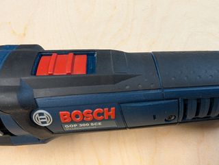 Bosch GOP 300 SCE Professional Multifunción