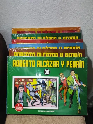 6 Cómics de “Roberto Alcázar y Pedrín”