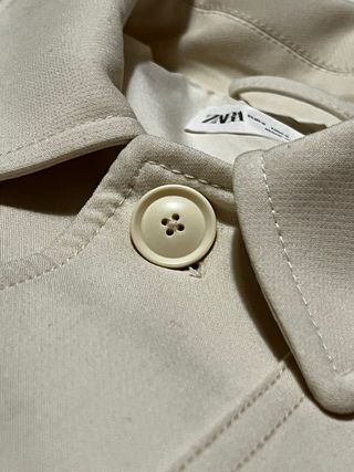 Sobrecamisa Zara Boxy Beige