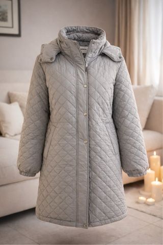 Chaqueta Desigual acolchada gris con capucha