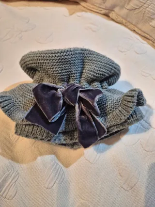 Cuello tejido gris CÉSAR BLANCO