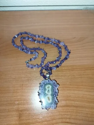 Collar de amatista con colgante