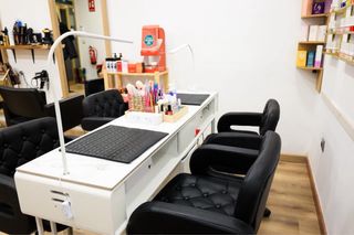 TRASPASO  CENTRO DE ESTÉTICA / MANICURA