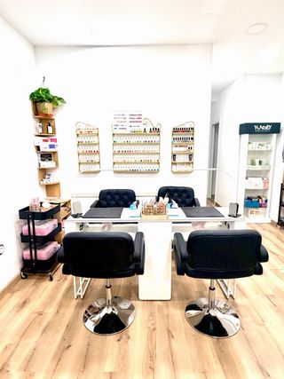 TRASPASO CENTRO DE ESTÉTICA / MANICURA