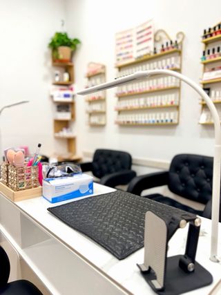 TRASPASO CENTRO DE ESTÉTICA / MANICURA