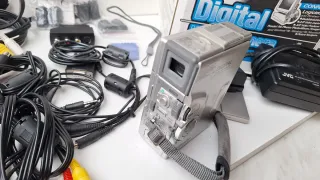 Cámara JVC Mini DV GR-DVX7-EG Plata