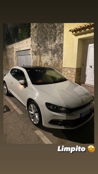 Volkswagen Scirocco 2.0 tdi