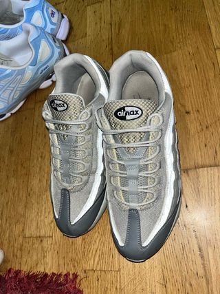 Nike Air Max 95 grises