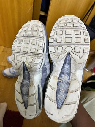 Nike Air Max 95 grises