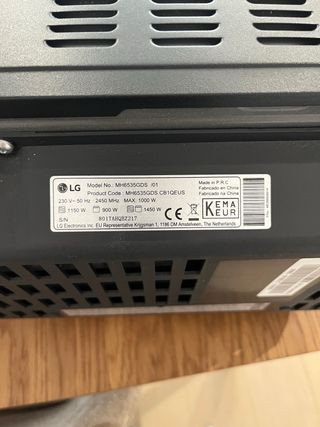 Microondas grill LG  MH6535GDS.