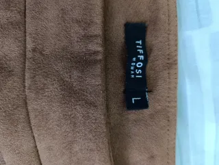 Pantalón Tiffosi Marrón Talla M Efecto piel