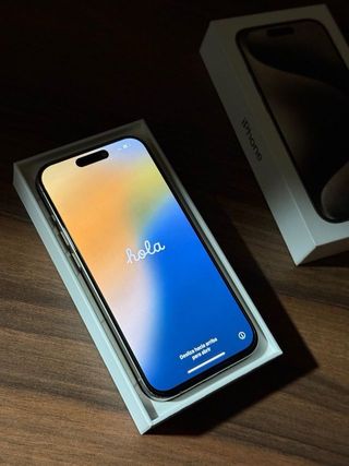 iPhone 15 Pro Gris 90% Batería