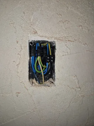 Electricista cualificado