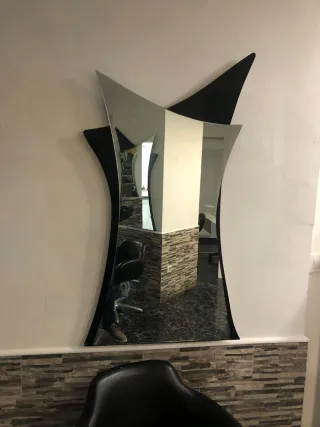 Mobiliario de peluquería moderno