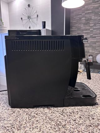 Cafetera De'Longhi Magnifica Start Negra