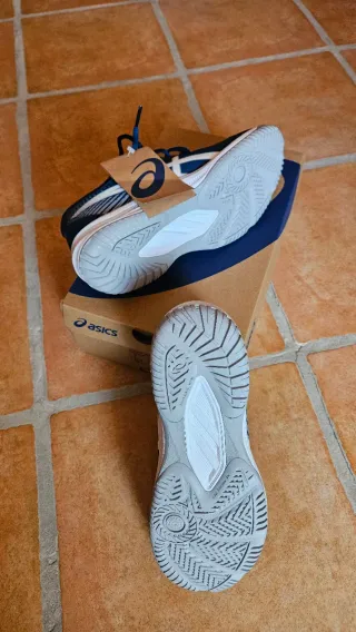 Zapatillas Asics Upcourt 6 Talla 40 Nuevas