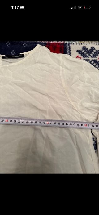 Blusa blanca bordada talla L