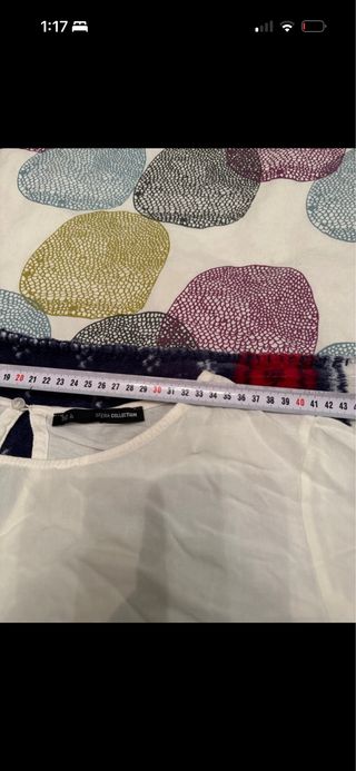 Blusa blanca bordada talla L