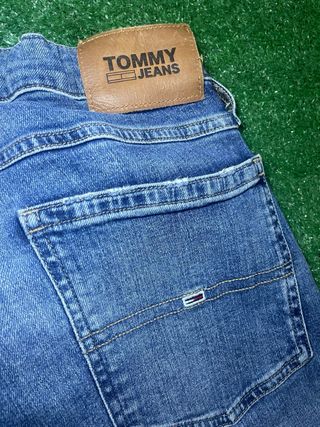 Jeans corti Tommy Hilfiger taglia S